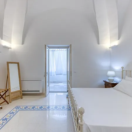 Il Cielo In Stanza Couette-café Castrignano del Capo