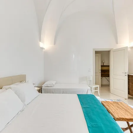 Il Cielo In Stanza 3* Castrignano del Capo